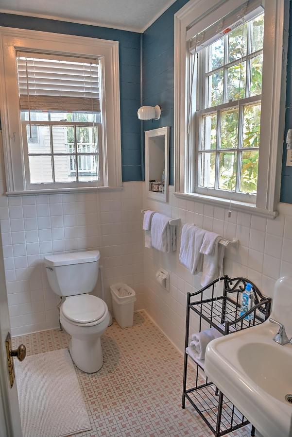 Open Gates Bed & Breakfast Darien Exterior photo